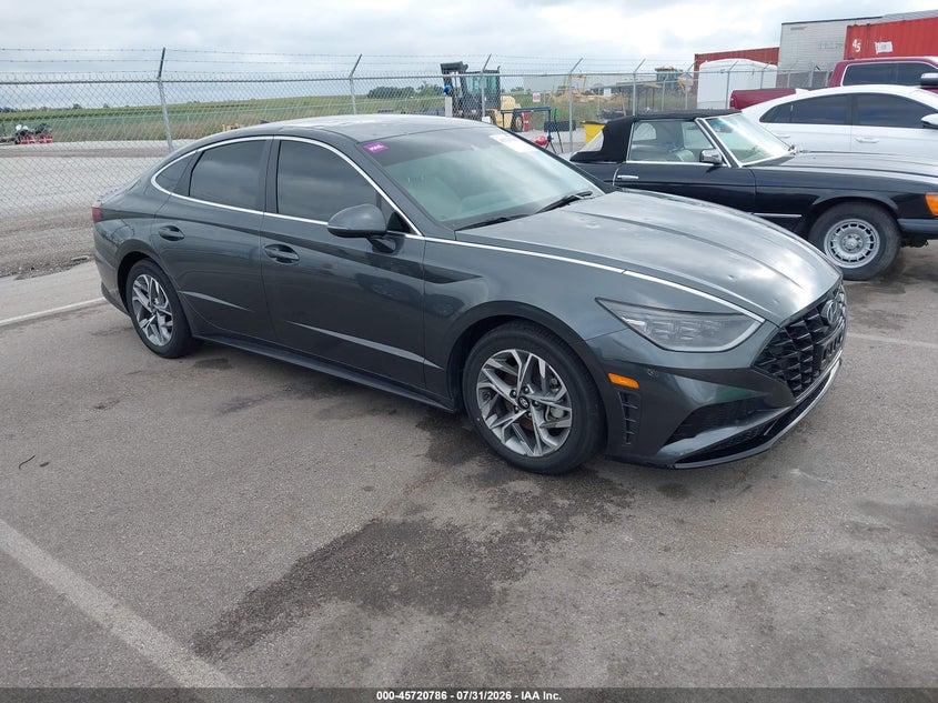 2023 HYUNDAI SONATA auction photo 1