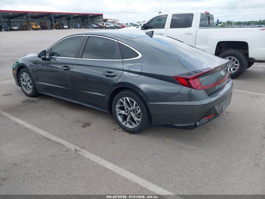 2023 HYUNDAI SONATA auction photo 3