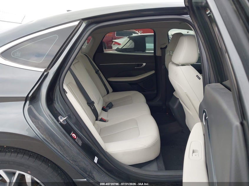 2023 HYUNDAI SONATA auction photo 8
