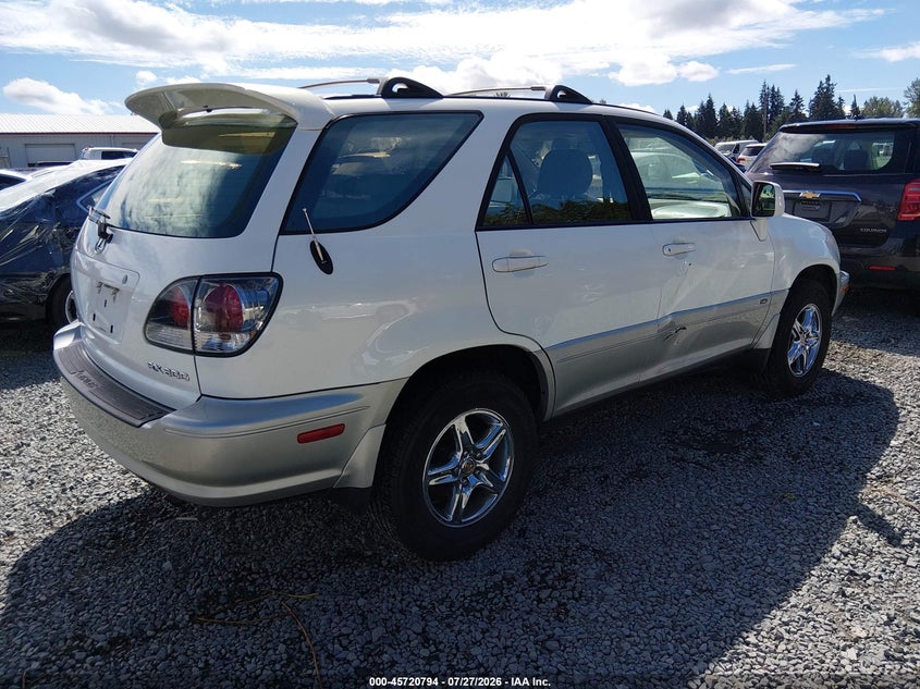 2002 LEXUS RX 300 auction photo 4