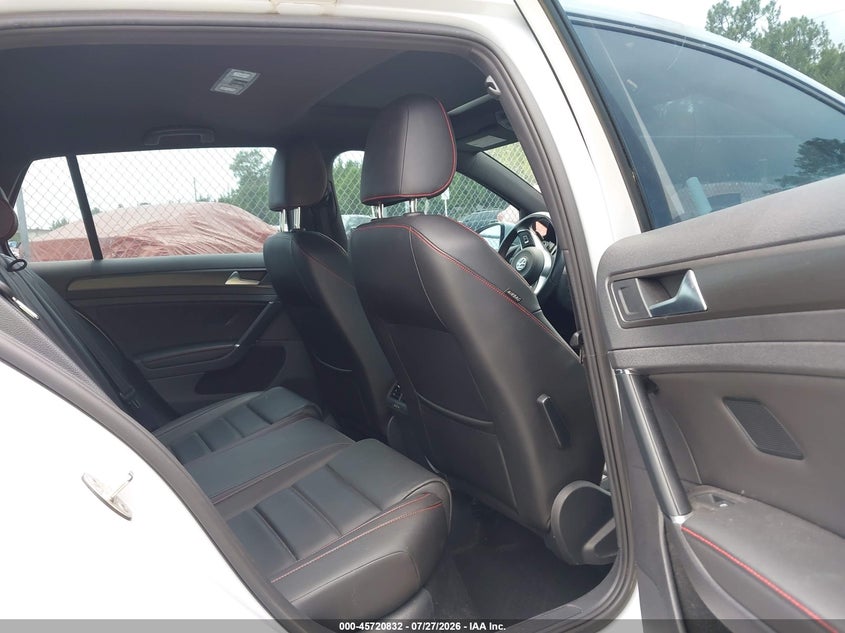 2019 VOLKSWAGEN GOLF GTI auction photo 8