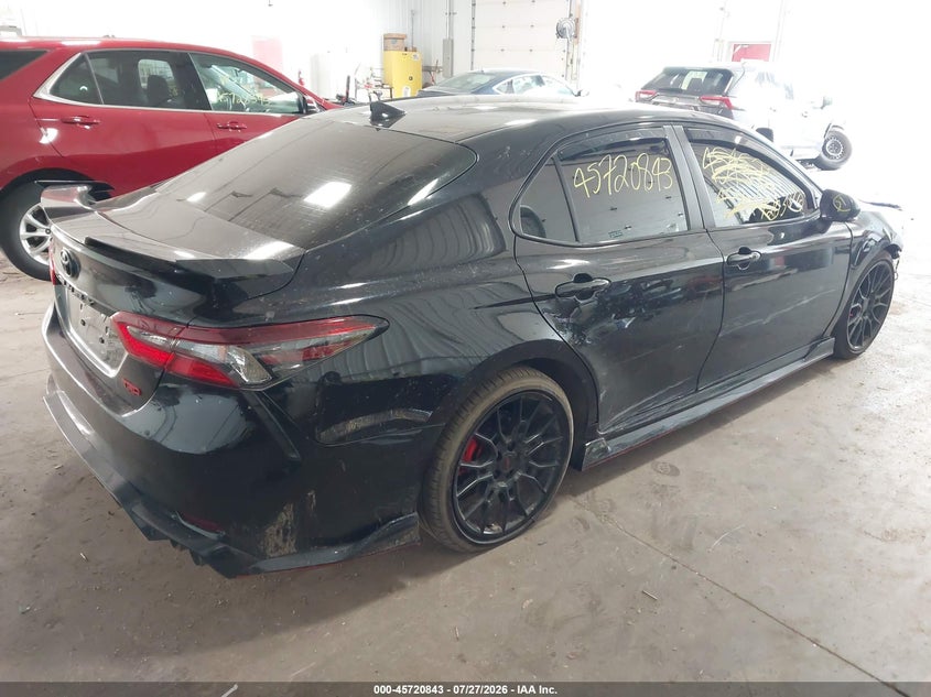 TOYOTA CAMRY - zdjęcie 4