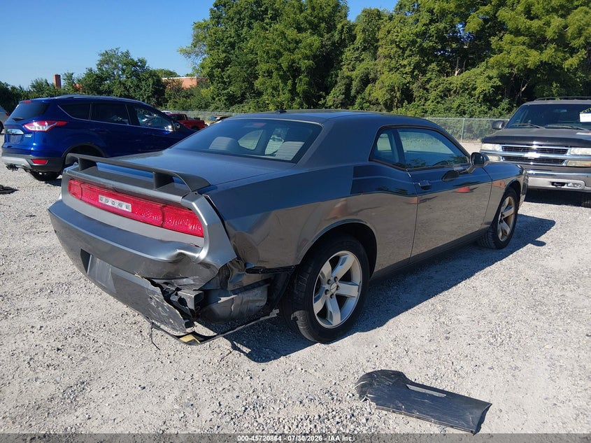 Vin: 2b3cj4dgxbh574226, lot: 46219546, dodge challenger 20114