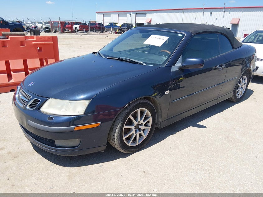 2004 SAAB 9-3 auction photo 2