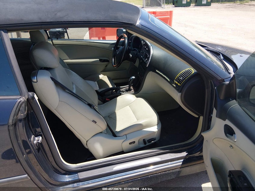 2004 SAAB 9-3 auction photo 5