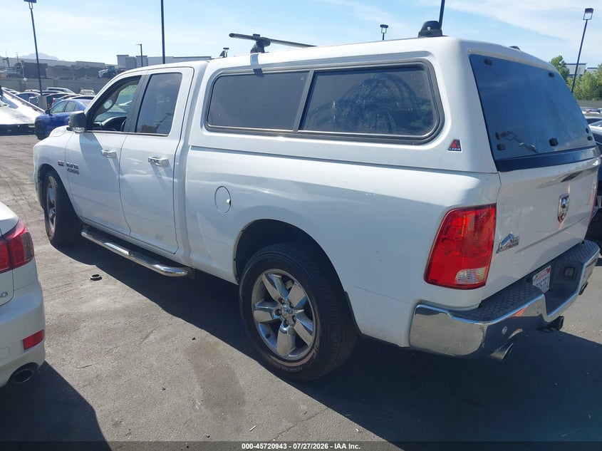 Vin: 1c6rr6gt2hs751611, lot: 46219625, ram 1500 big horn  4x2 6'4 box 20173