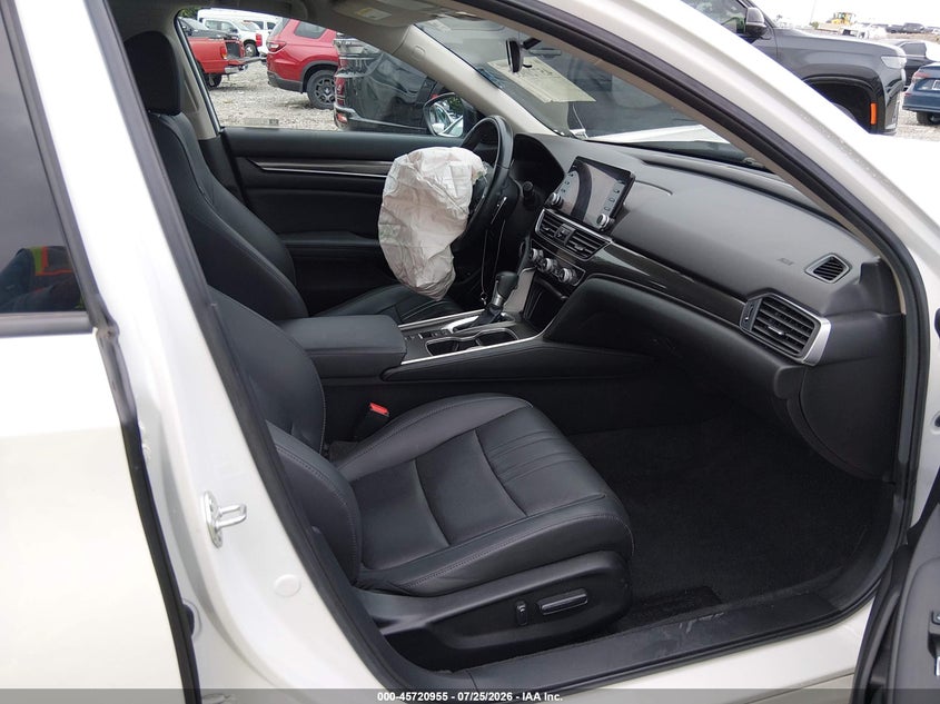 2021 HONDA ACCORD auction photo 5