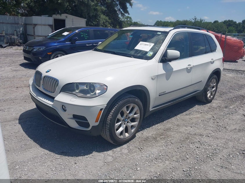 2013 BMW X5, Звичайний знос, IAAI, VIN 5UXZV4C58D0B15637 — фото 2