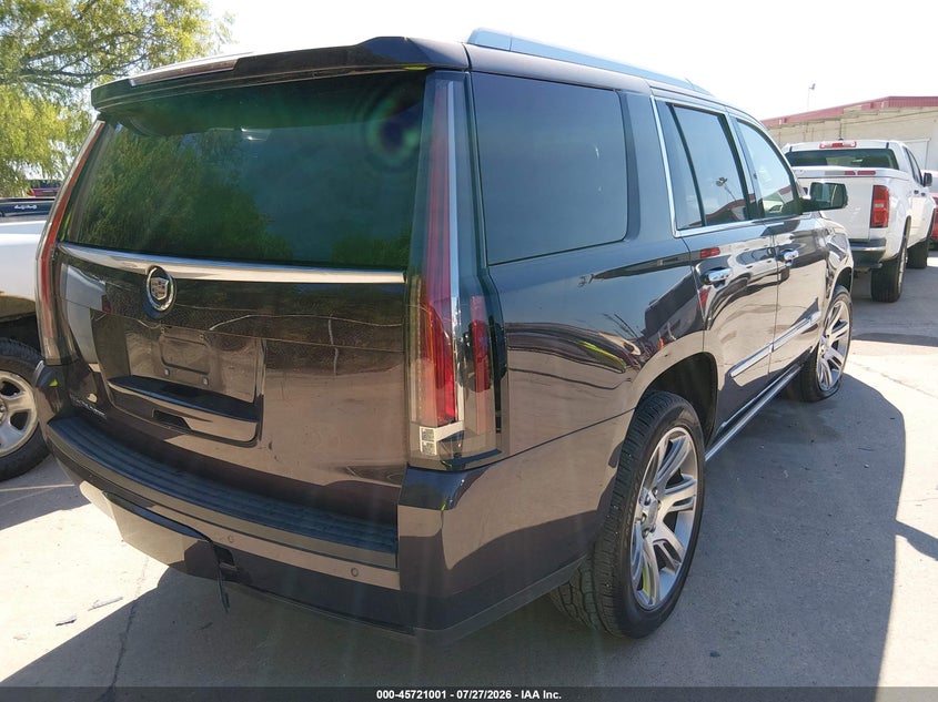 2015 CADILLAC ESCALADE auction photo 4