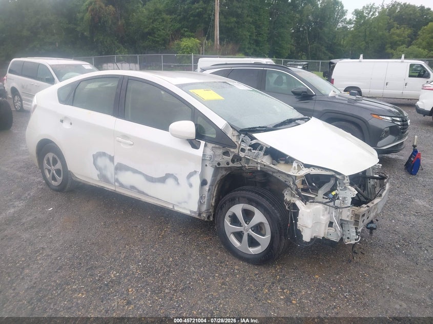 Vin: jtdkn3duxf0395046, lot: 46219686, toyota prius two 2015 img_1