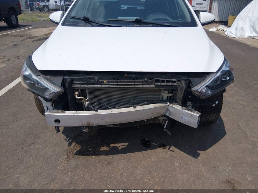 2022 HYUNDAI IONIQ HYBRID auction photo 6