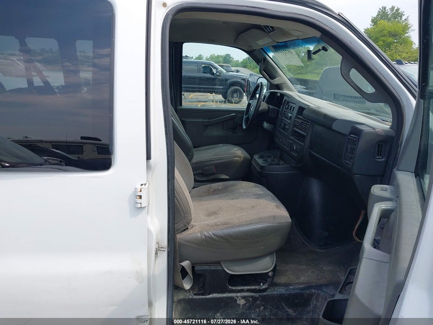 2016 CHEVROLET EXPRESS 3500 auction photo 5