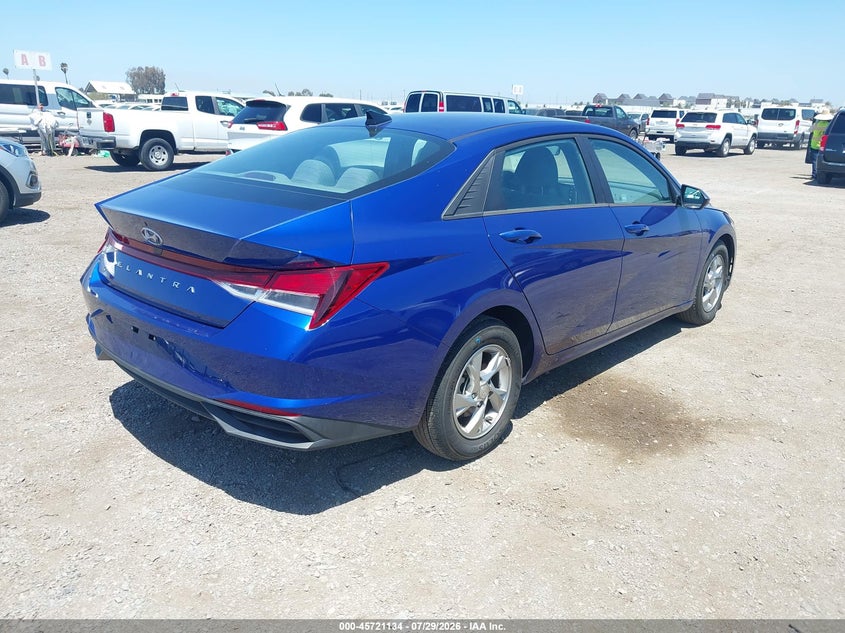 2021 HYUNDAI ELANTRA auction photo 4