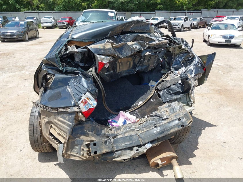 2014 TOYOTA COROLLA auction photo 6