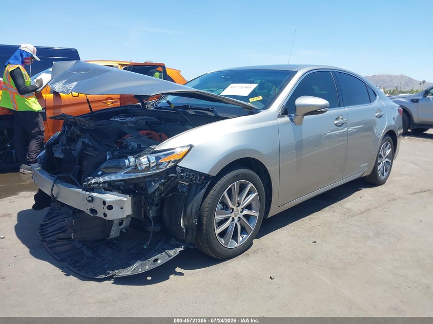 Vin: jthbw1ggxj2174159, lot: 46219987, lexus es 300h 20182