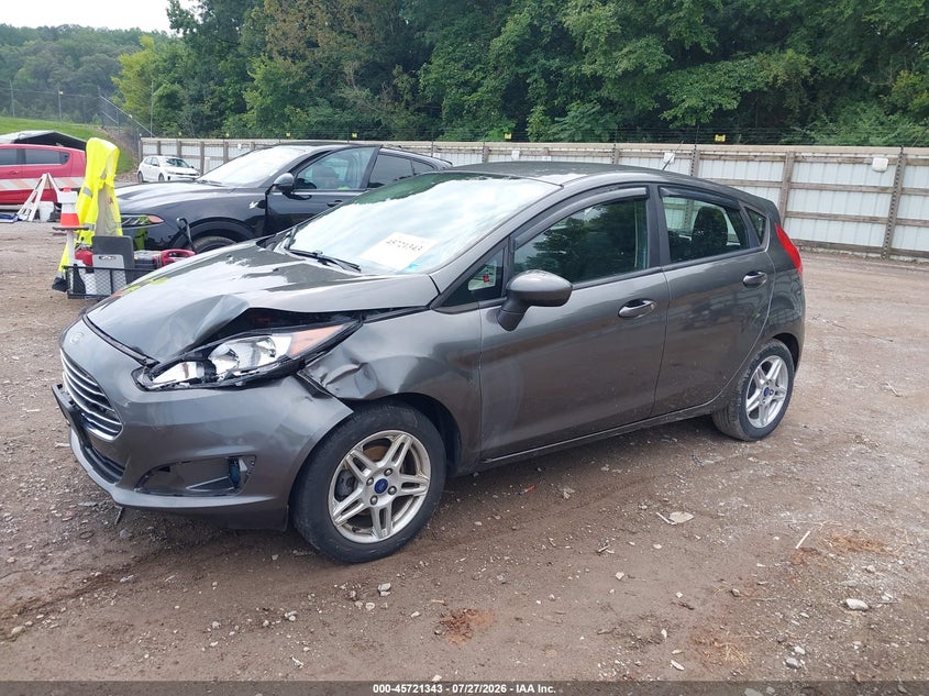 Vin: 3fadp4ej7hm131589, lot: 46220025, ford fiesta se 20172