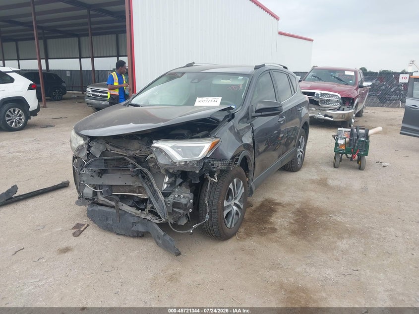2018 Toyota RAV 4, Front End, IAAI, VIN JTMZFREV4JJ728043 — photo 2