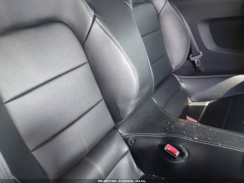2016 FORD MUSTANG auction photo 8