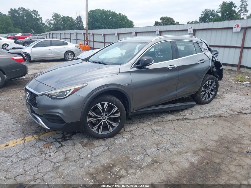 Vin: sjkch5cr0ha029756, lot: 46220106, infiniti qx30 luxury 20172