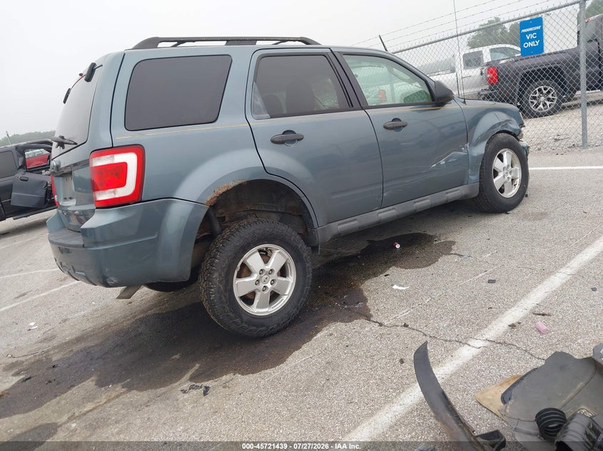 Vin: 1fmcu0d70bka28859, lot: 46220121, ford escape xlt 20114