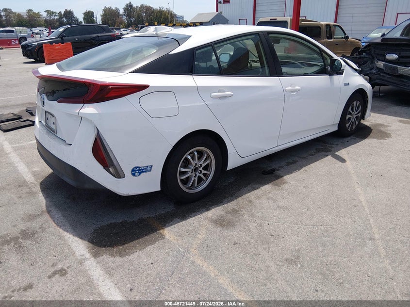 Vin: jtdkamfp3m3168849, lot: 46220131, toyota prius prime le 20214