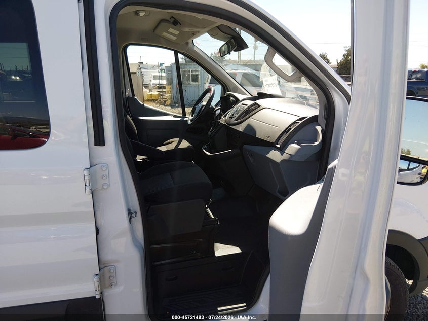 2019 FORD TRANSIT-150 auction photo 5