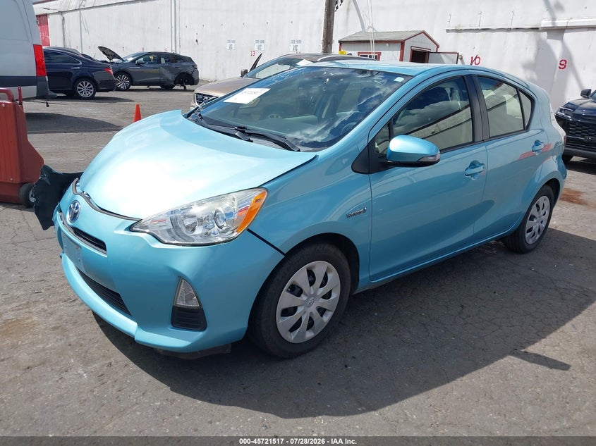 Vin: jtdkdtb37e1064463, lot: 46220199, toyota prius c three 20142