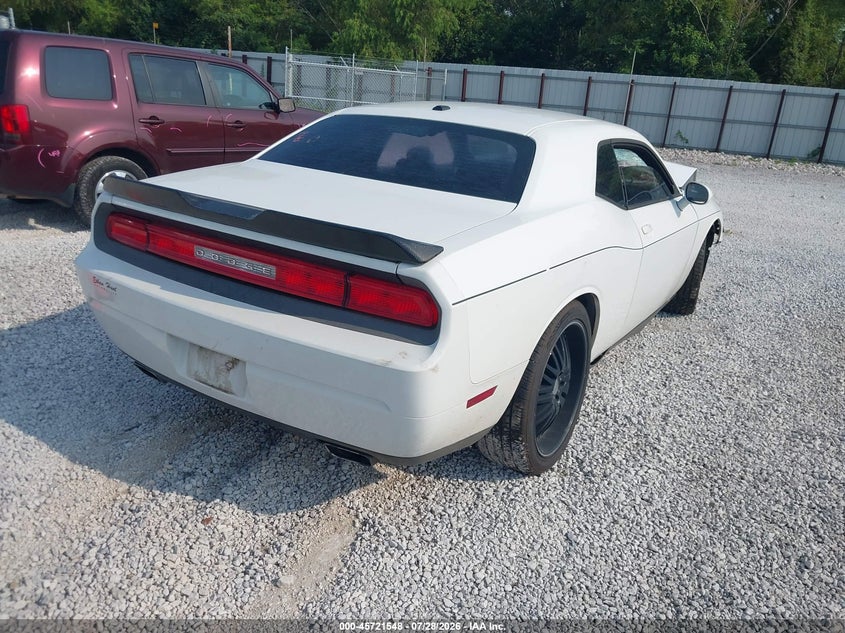 Vin: 2c3cdyagxdh737076, lot: 46220230, dodge challenger sxt 20134