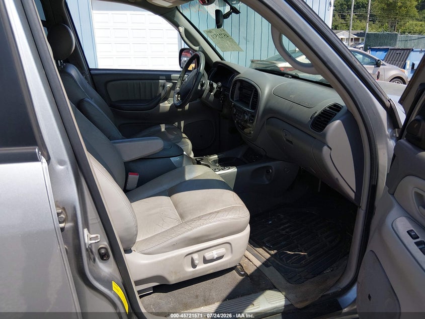 2005 TOYOTA SEQUOIA — zdjęcie 5