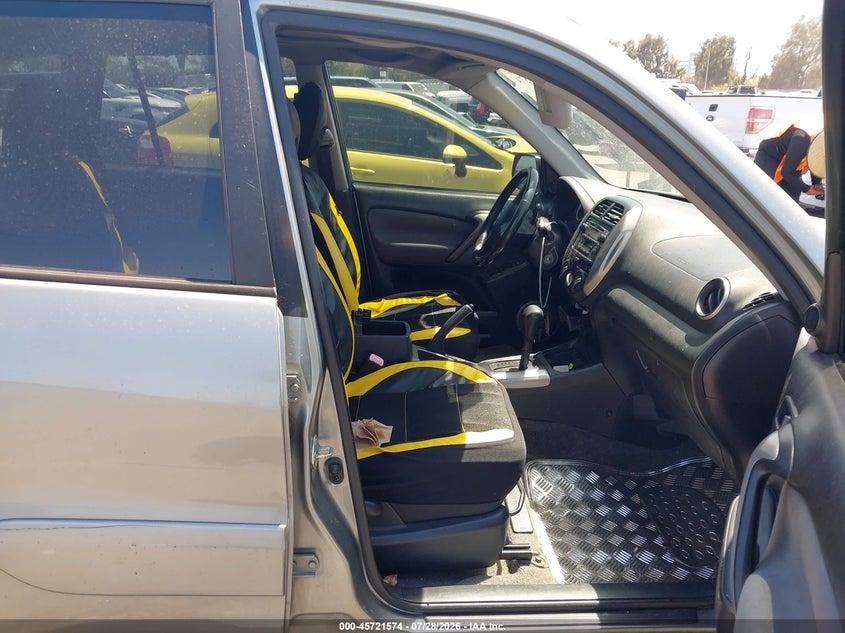 2005 TOYOTA RAV4 auction photo 5