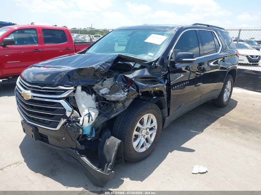 2019 CHEVROLET TRAVERSE auction photo 2