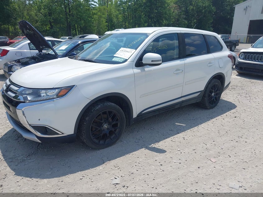 2016 MITSUBISHI OUTLANDER auction photo 2