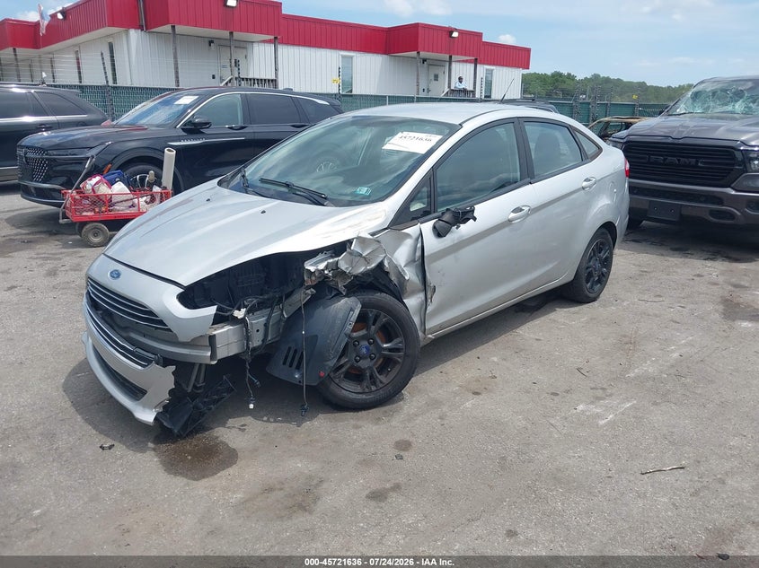 Vin: 3fadp4bj5fm218716, lot: 46220318, ford fiesta se 20152