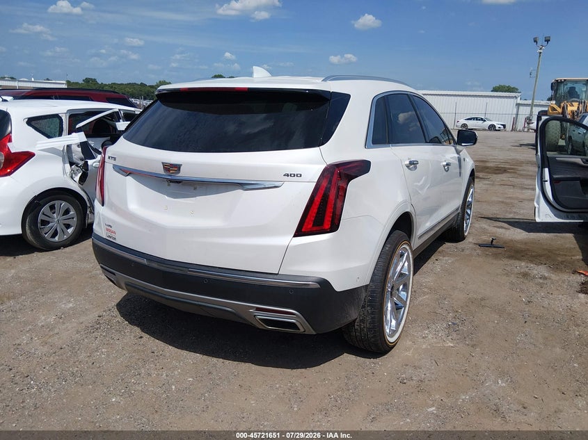 2022 CADILLAC XT5 auction photo 4