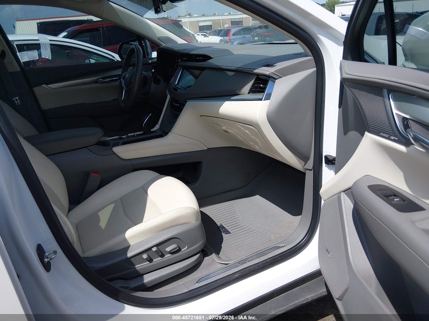 2022 CADILLAC XT5 auction photo 5
