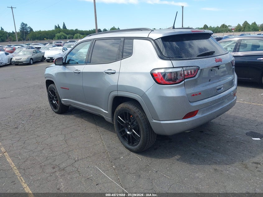 2023 JEEP COMPASS auction photo 3