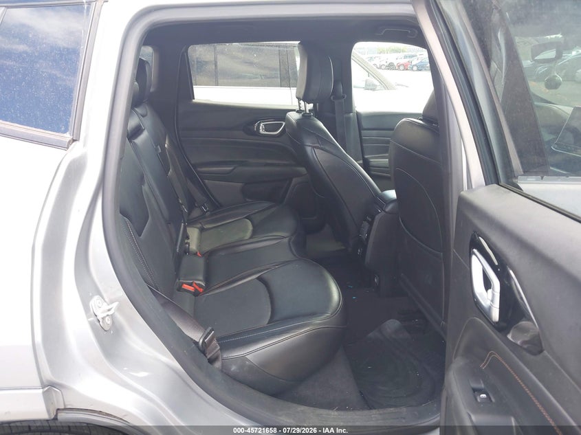 2023 JEEP COMPASS auction photo 8