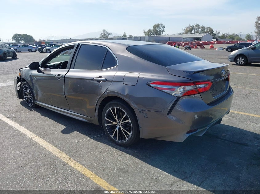 Vin: 4t1b11hk5ju540340, lot: 46220343, toyota camry l/le/xle/se/xse 20183