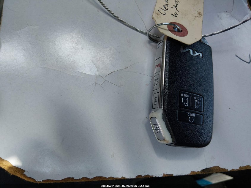 KIA CARNIVAL MPV 2024 VIN KNDNE5H33R6307482