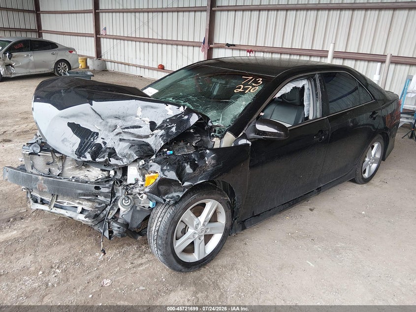 2012 TOYOTA CAMRY auction photo 2