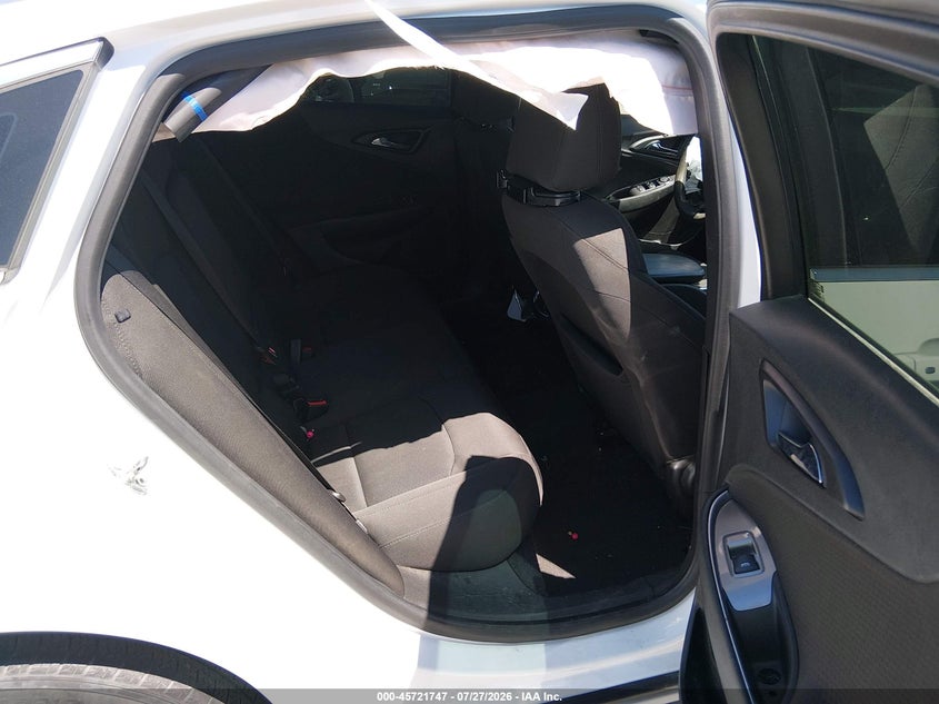 2018 CHEVROLET MALIBU auction photo 8