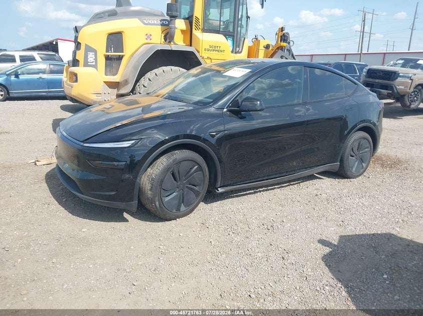 2026 Tesla Model Y, Подвеска, IAAI, VIN 7SAYGDEE5TA413158 — фото 2