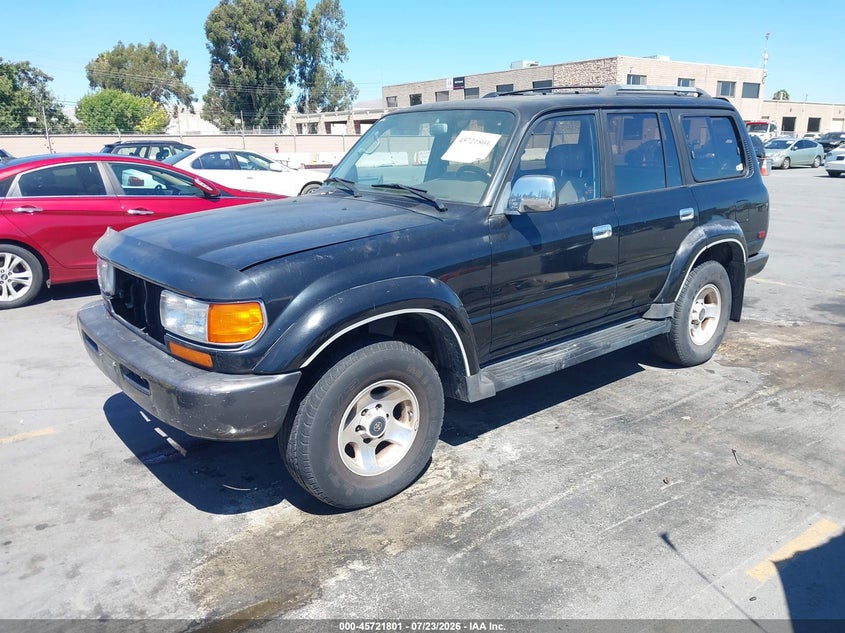 1996 TOYOTA LAND CRUISER auction photo 2