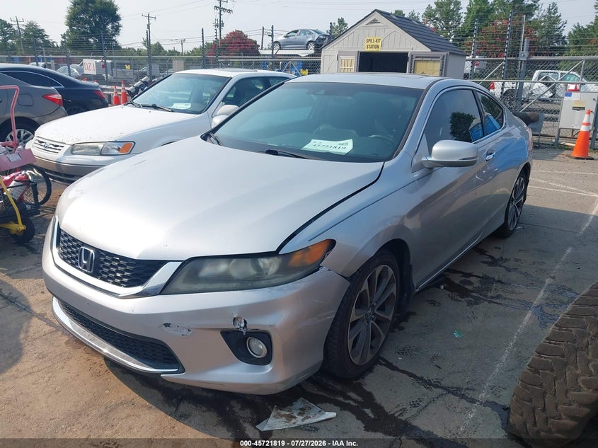 2013 Honda Accord, Left Front, IAAI, VIN 1HGCT2B85DA010768 — photo 2