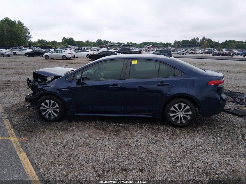 TOYOTA COROLLA - zdjęcie 15