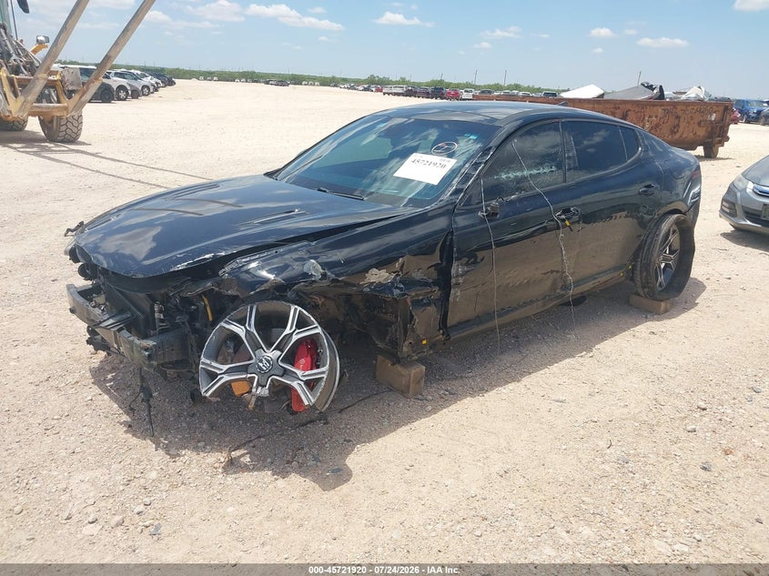 2018 KIA STINGER auction photo 2