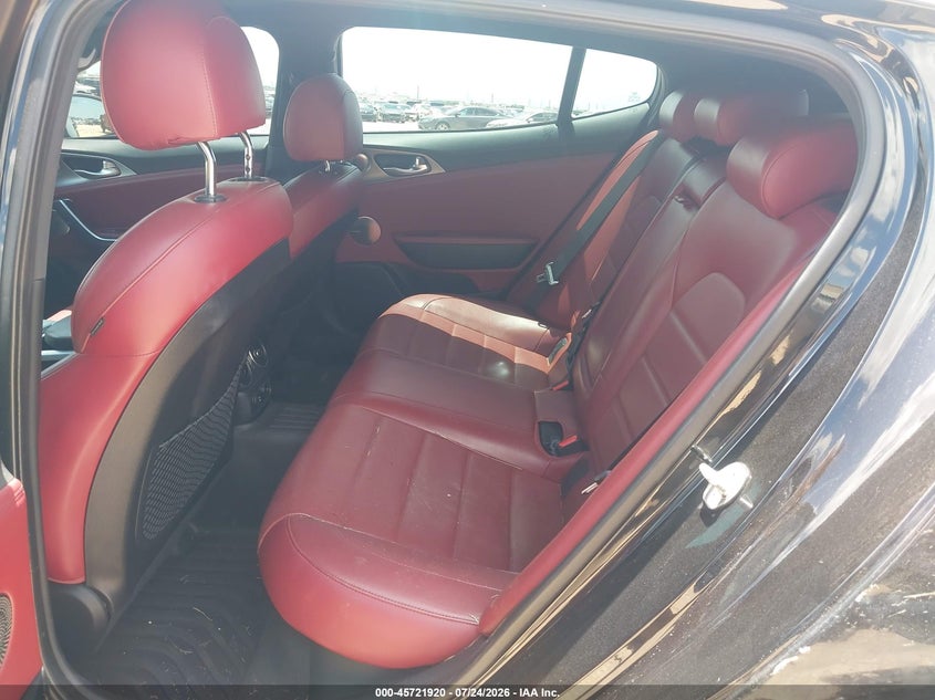 2018 KIA STINGER auction photo 8