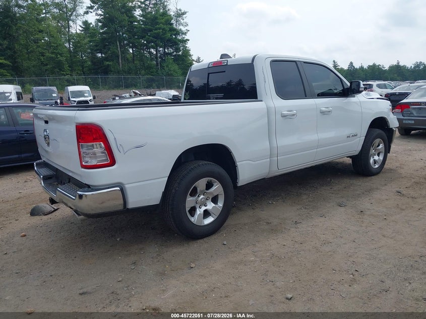 Vin: 1c6srfbt1nn207524, lot: 46220733, ram 1500 big horn  4x4 6'4 box 20224