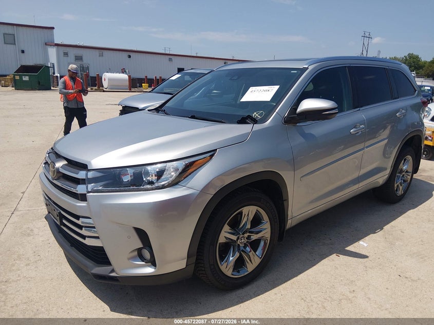 Vin: 5tddzrfh2hs435247, lot: 46220769, toyota highlander limited platinum 2017 img_1