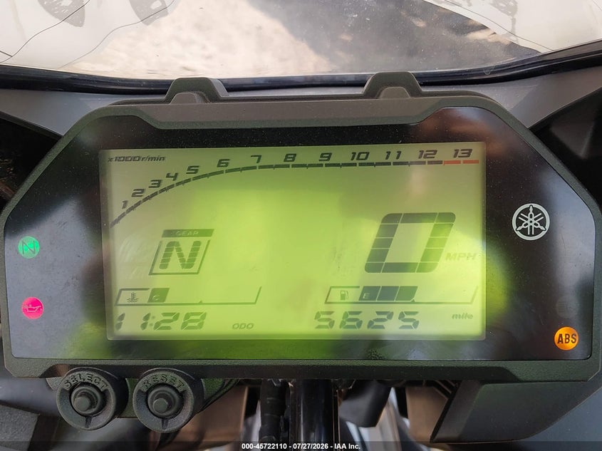 2019 YAMAHA YZFR3 auction photo 7